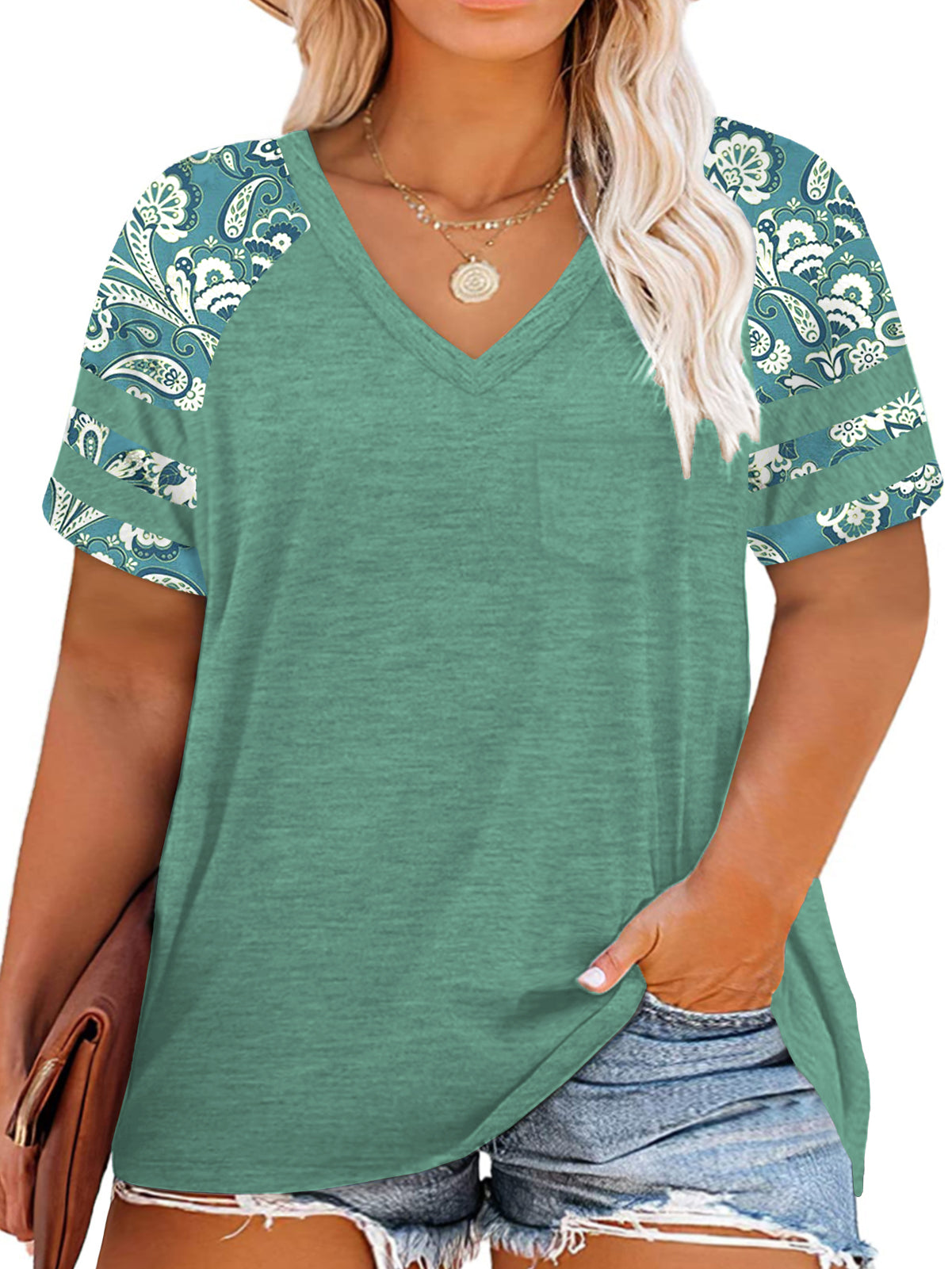 VISLILY Plus-Size Tops for Women Summer V Neck T Shirts Color Block Raglan Tees XL-4XL